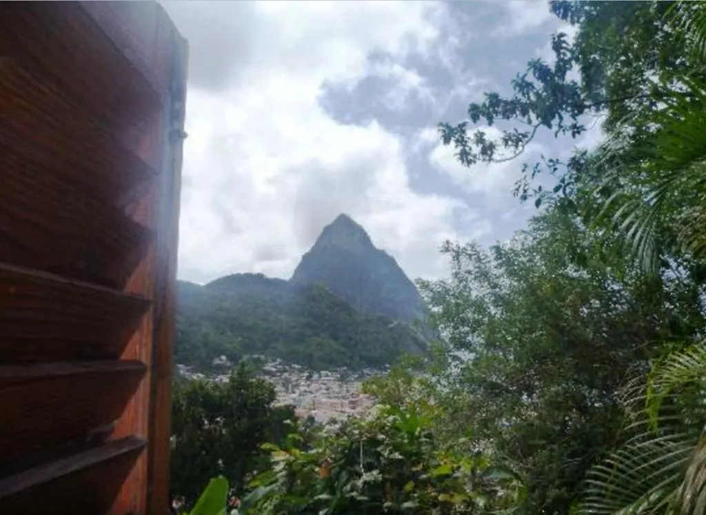 Pensjonat Uptown Guesthouse Soufrière
